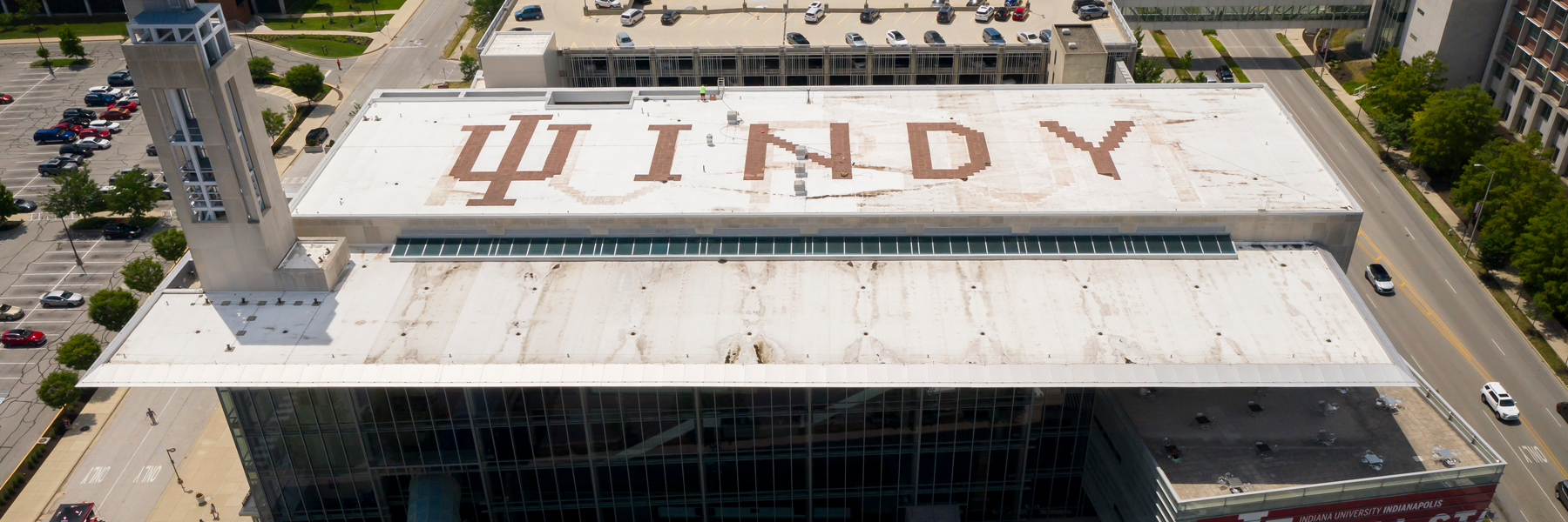 The roof of the IU Indianapolis Campus Center.