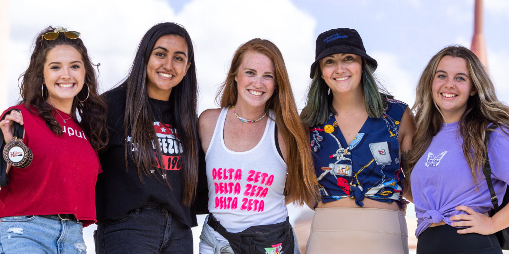 Members of Delta Zeta at Regatta.